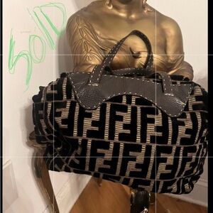 Fendi Black and Tan Shoulder Bag
